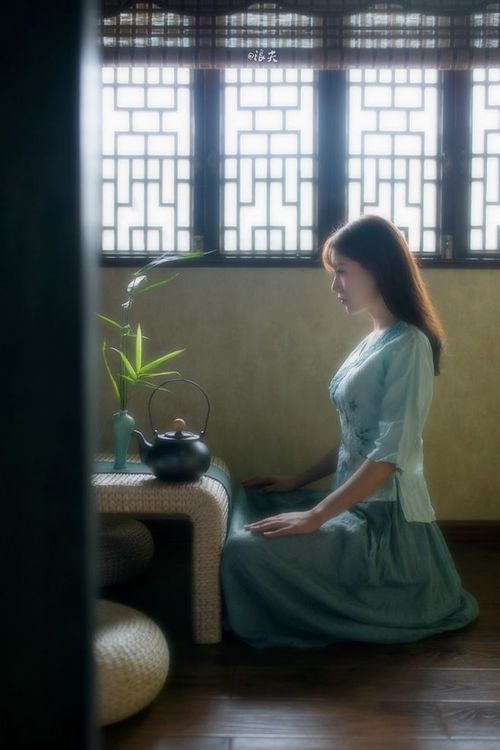 “萨尔·巴赫在南非队的角色转变：从替补到主力”